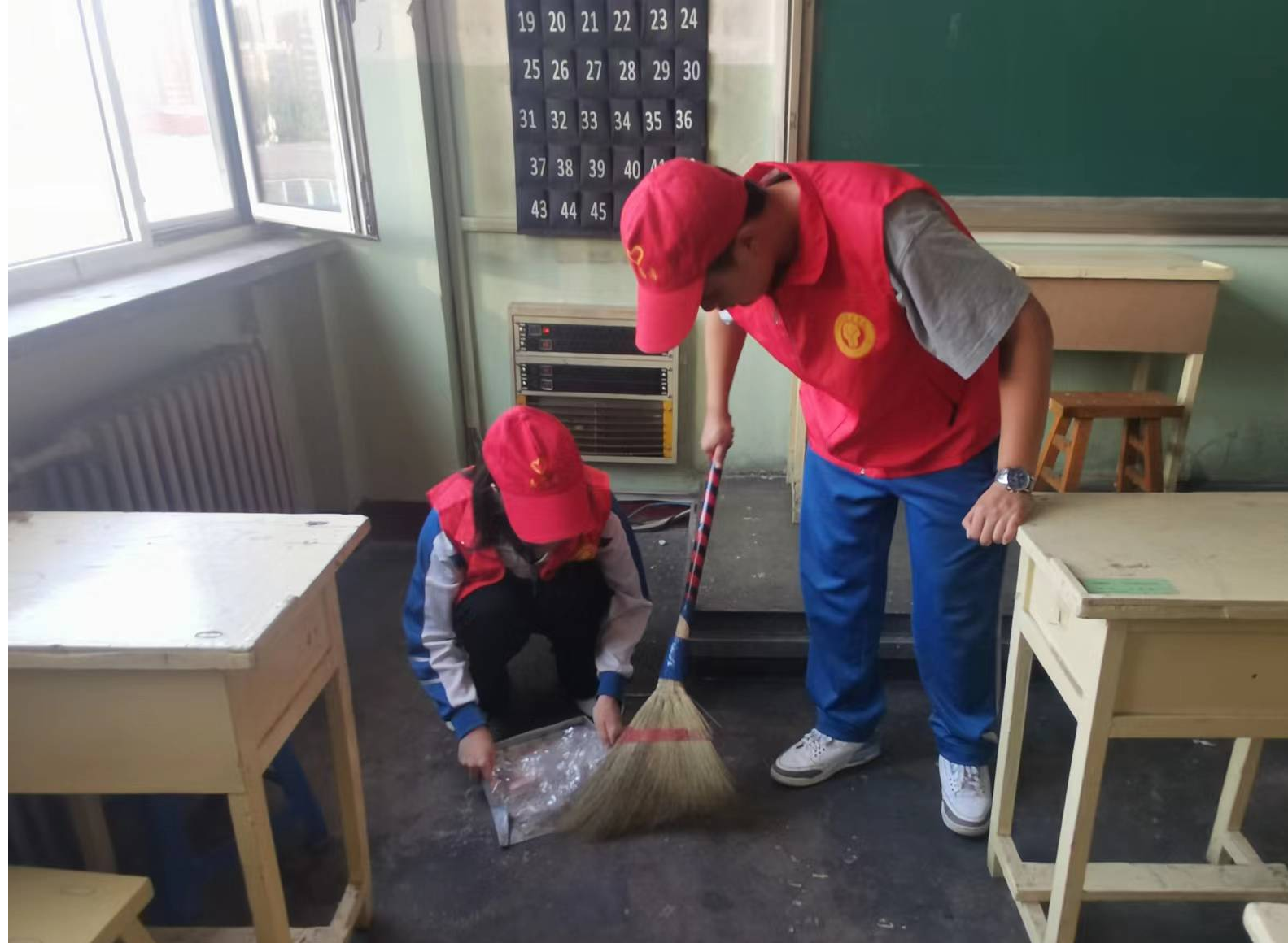 图片2.png 图片2.png