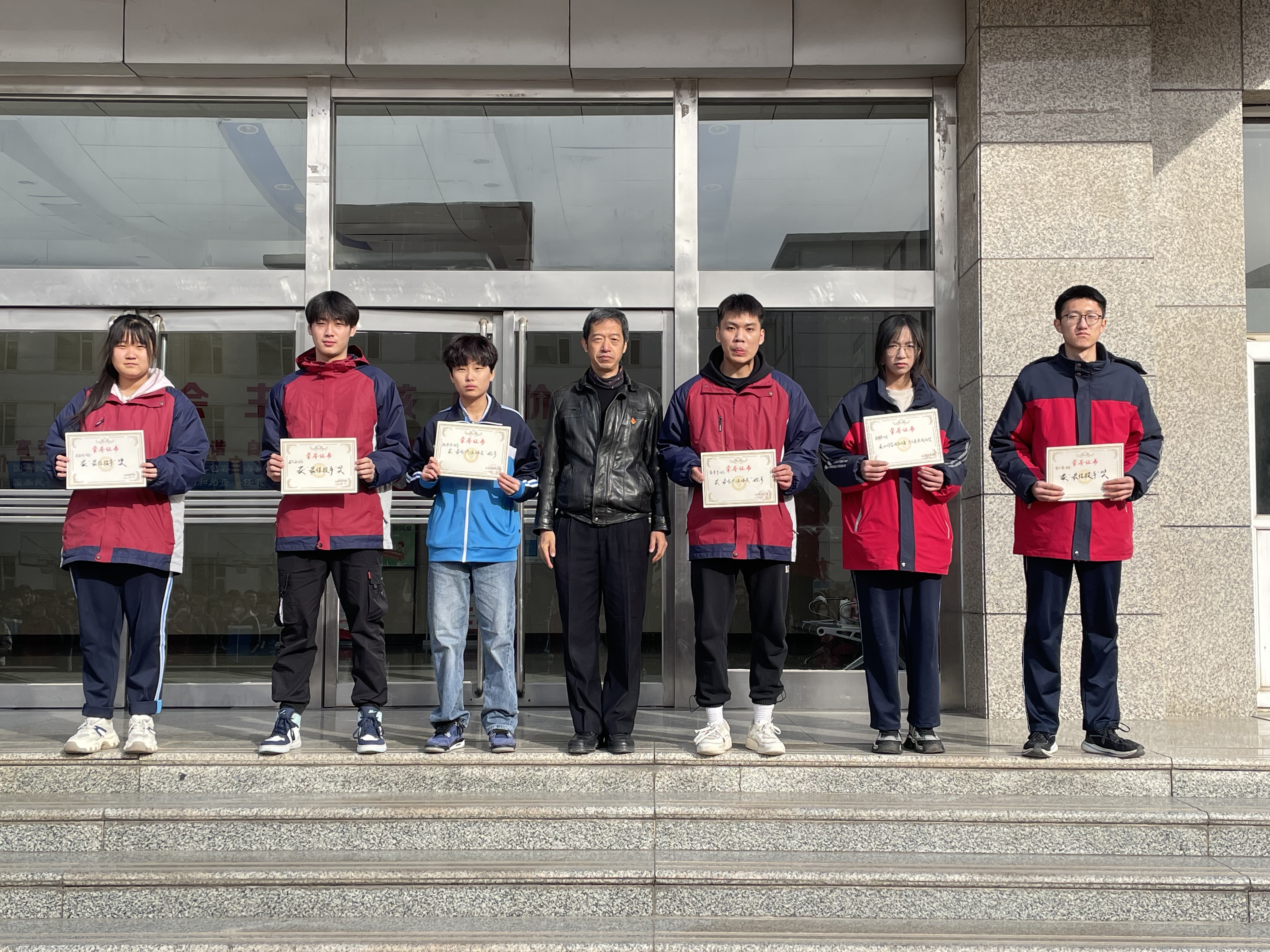 b283103a731e92cf507bf891652c427.jpg b283103a731e92cf507bf891652c427.jpg